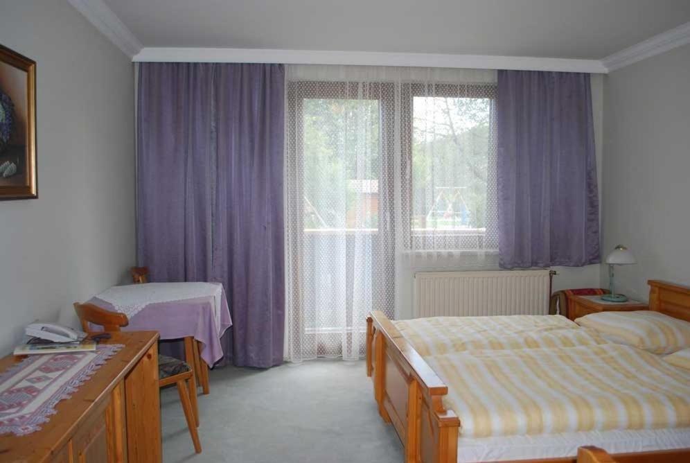 Angerhof Hotel Dorfstetten Værelse billede